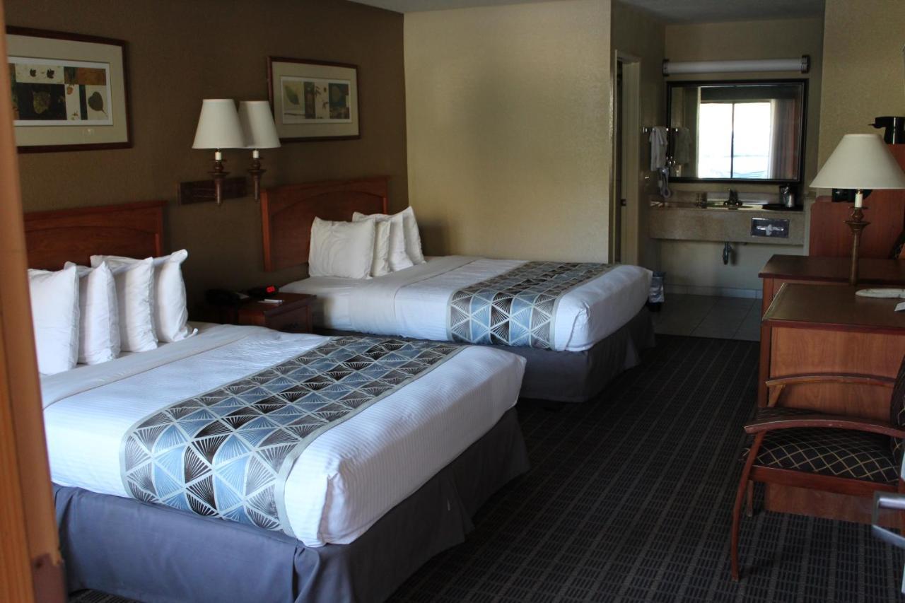 Cajon Pass Hotel